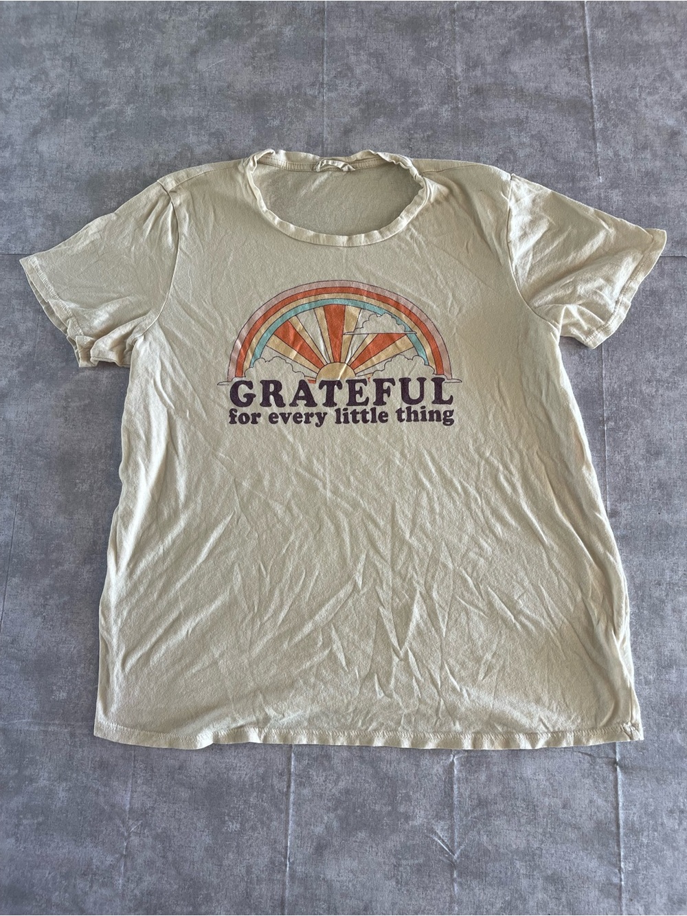 Grateful Graphic Tee - Cream with Retro Rainbow
